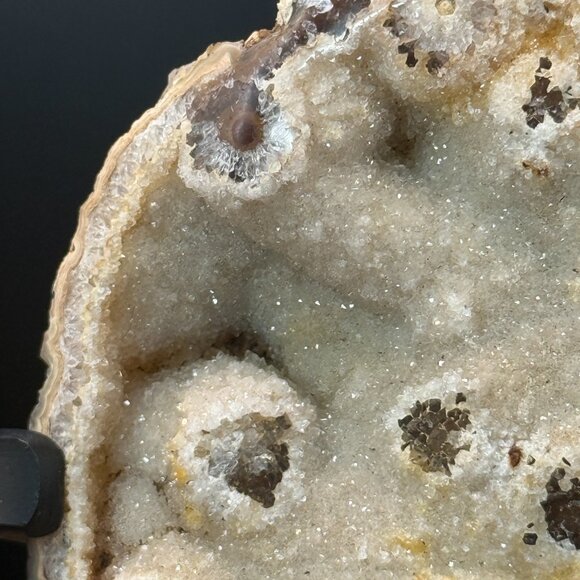 Agate Geode Sugar Druzy Raw Specimen on Stand Crystal 576g Natural Earth Stateme - Picture 7 of 8